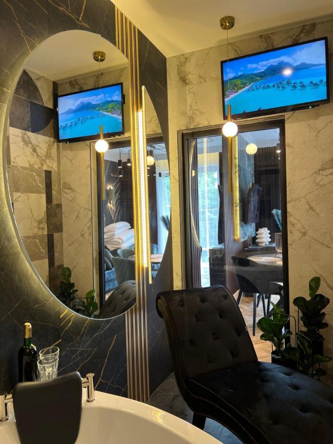 Apartment Family & Business Sauna Teznia Apartments: Luxurious Forest Retreat With Amenities *