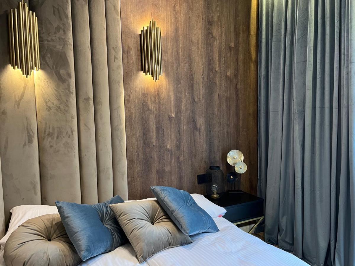 Family & Business Sauna Teznia Apartments: Luxurious Forest Retreat With Amenities